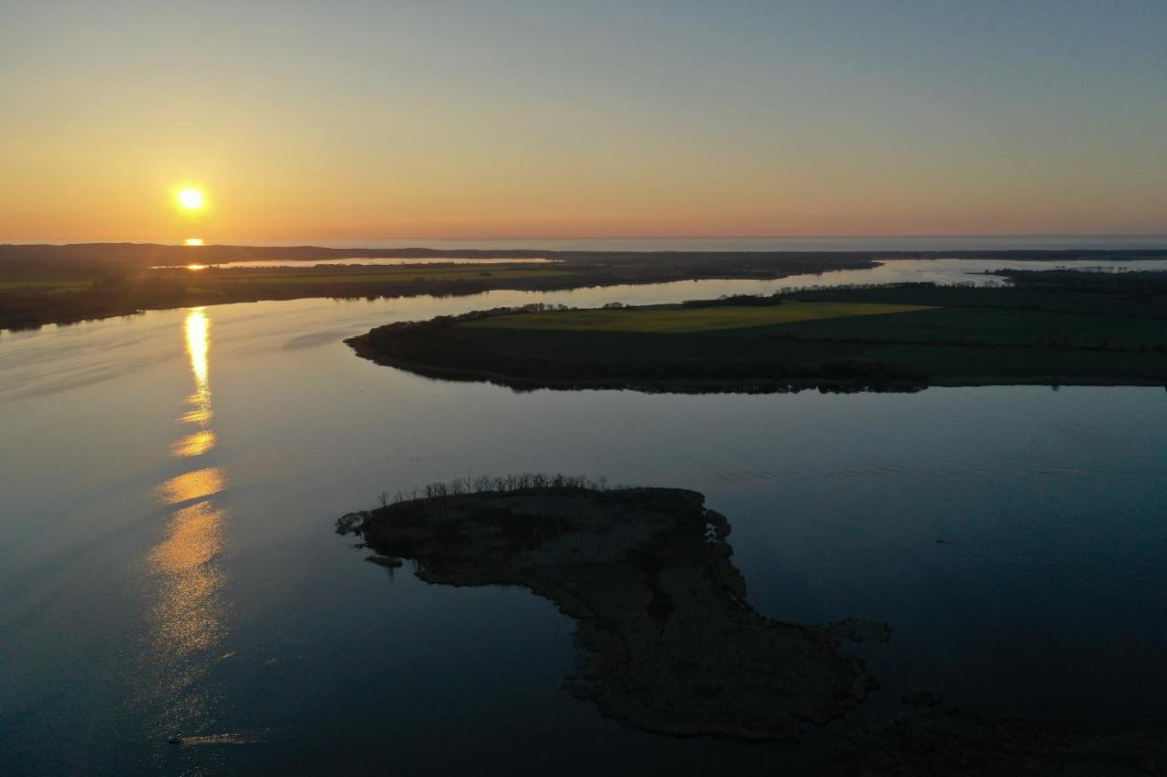 Cichata Nad Zatoka Kamien Pomorski Bagian luar foto